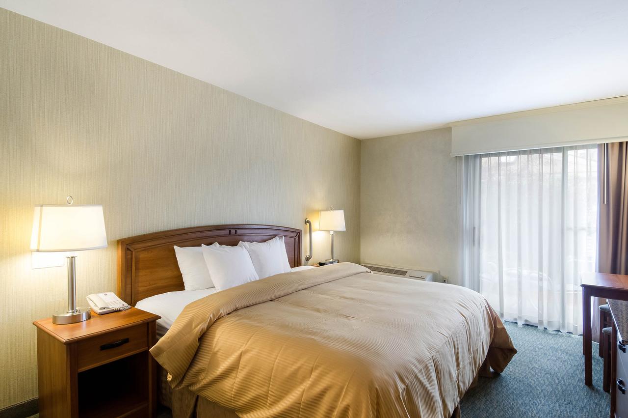 All Seasons Resort - thumb 7