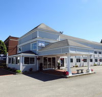 SeaCoast Inn - Accommodation Rooms