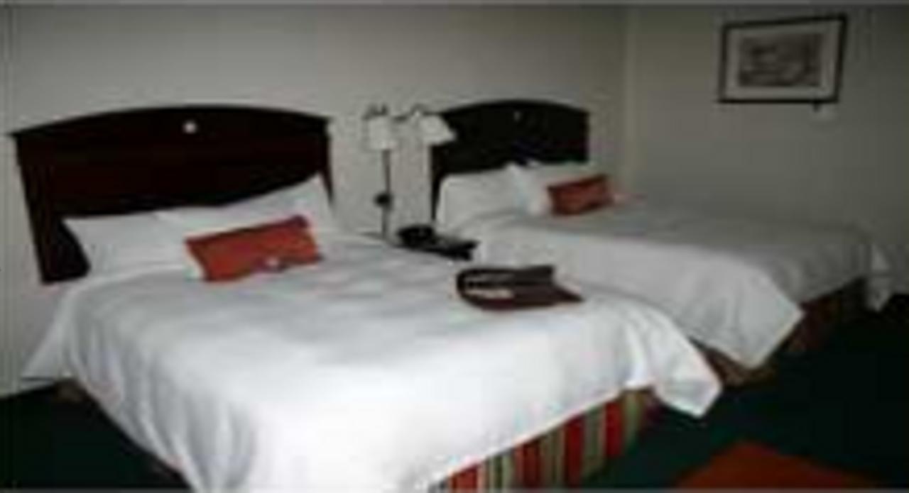 Hampton Inn Sturbridge - thumb 13