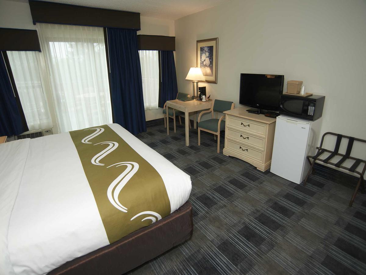 Quality Inn Cape Cod - thumb 2