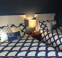 Elk Rapids Lakeshore Inn - Accommodation Rooms