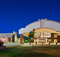 Best Western Hospitality Hotel  Suites - Accommodation Rooms