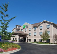 Holiday Inn Express Hotel  Suites - Belleville Area - Accommodation Rooms