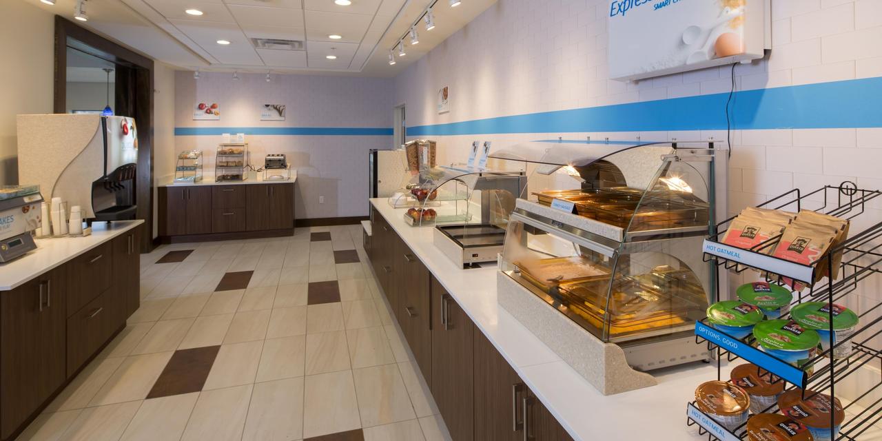 Holiday Inn Express & Suites Port Huron - thumb 1