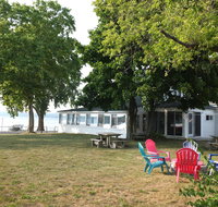 Lil's on the Lake - Accommodation Rooms