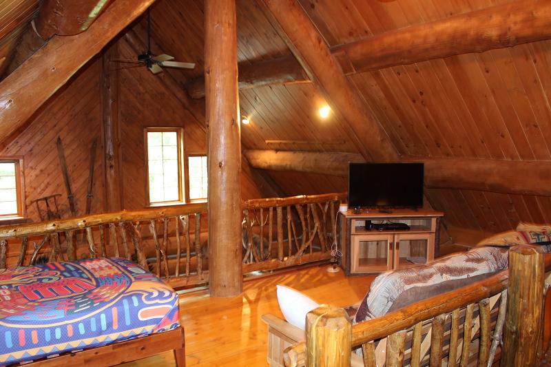 Dream Catcher Log Cabin Residence - thumb 20