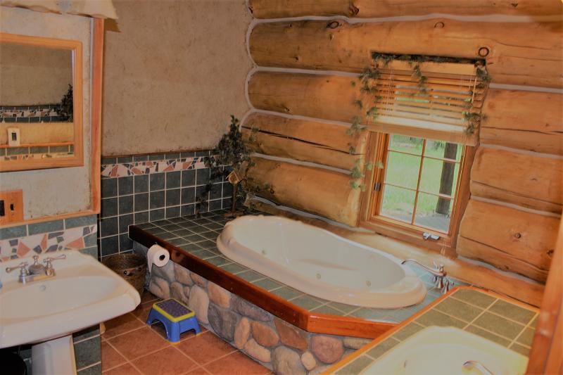 Dream Catcher Log Cabin Residence - thumb 10