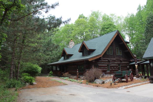 Dream Catcher Log Cabin Residence - thumb 19