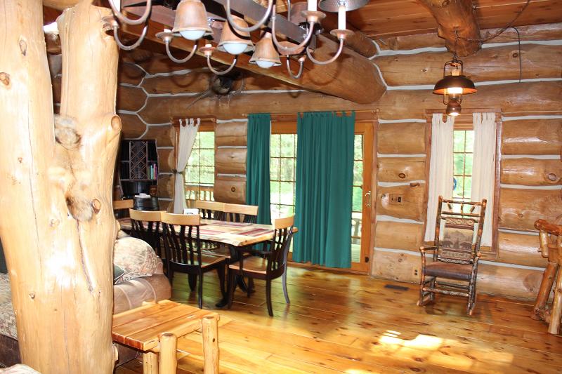 Dream Catcher Log Cabin Residence - thumb 16