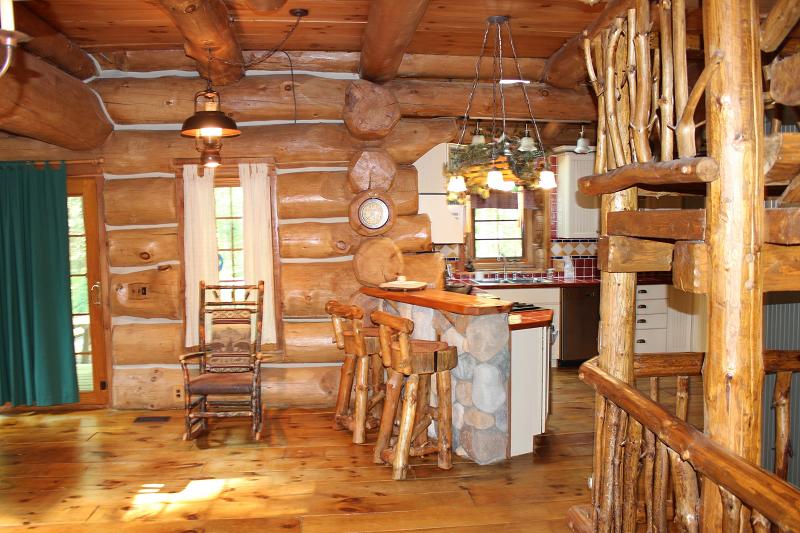Dream Catcher Log Cabin Residence - thumb 13