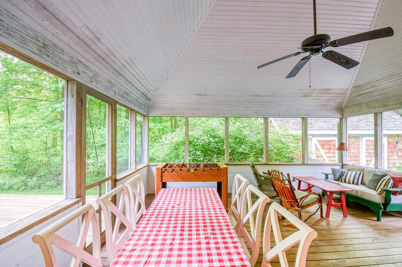 Cross Creek Pool House - thumb 15