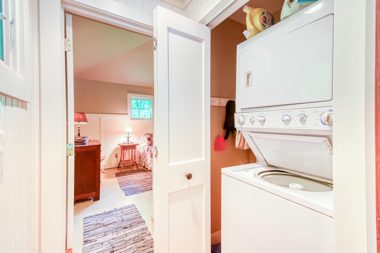 Cross Creek Pool House - thumb 19