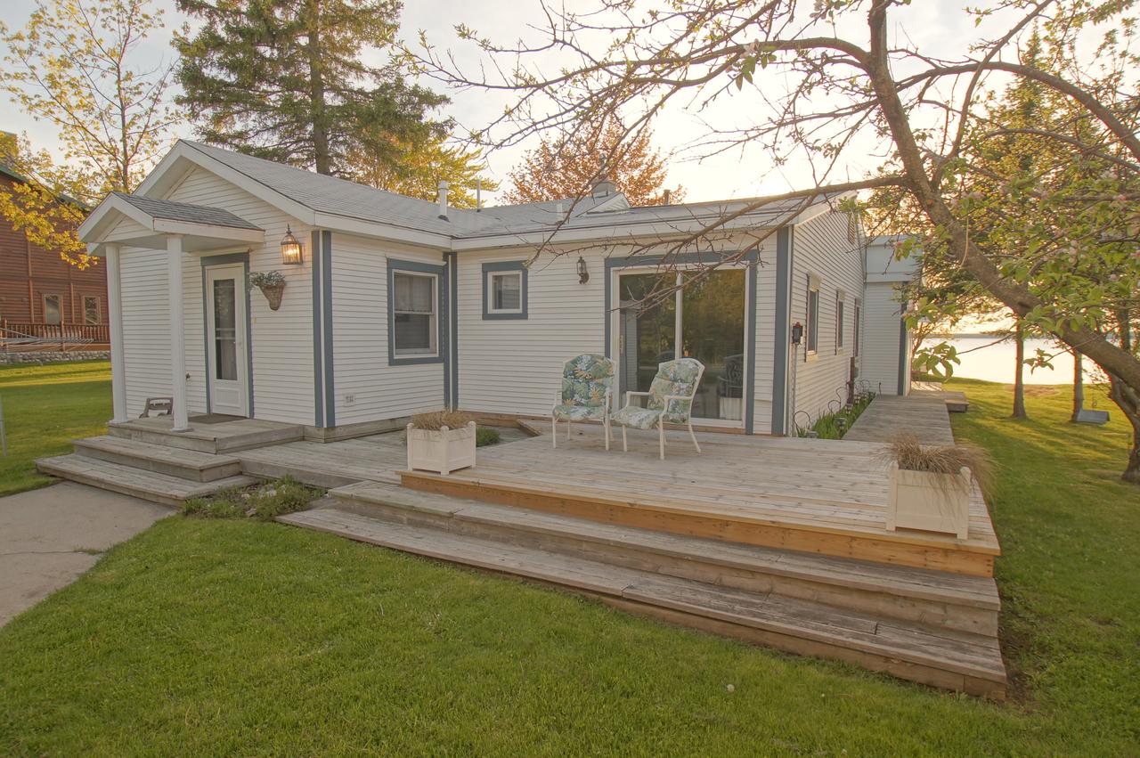 Sunset Breeze, House At Moran - thumb 10