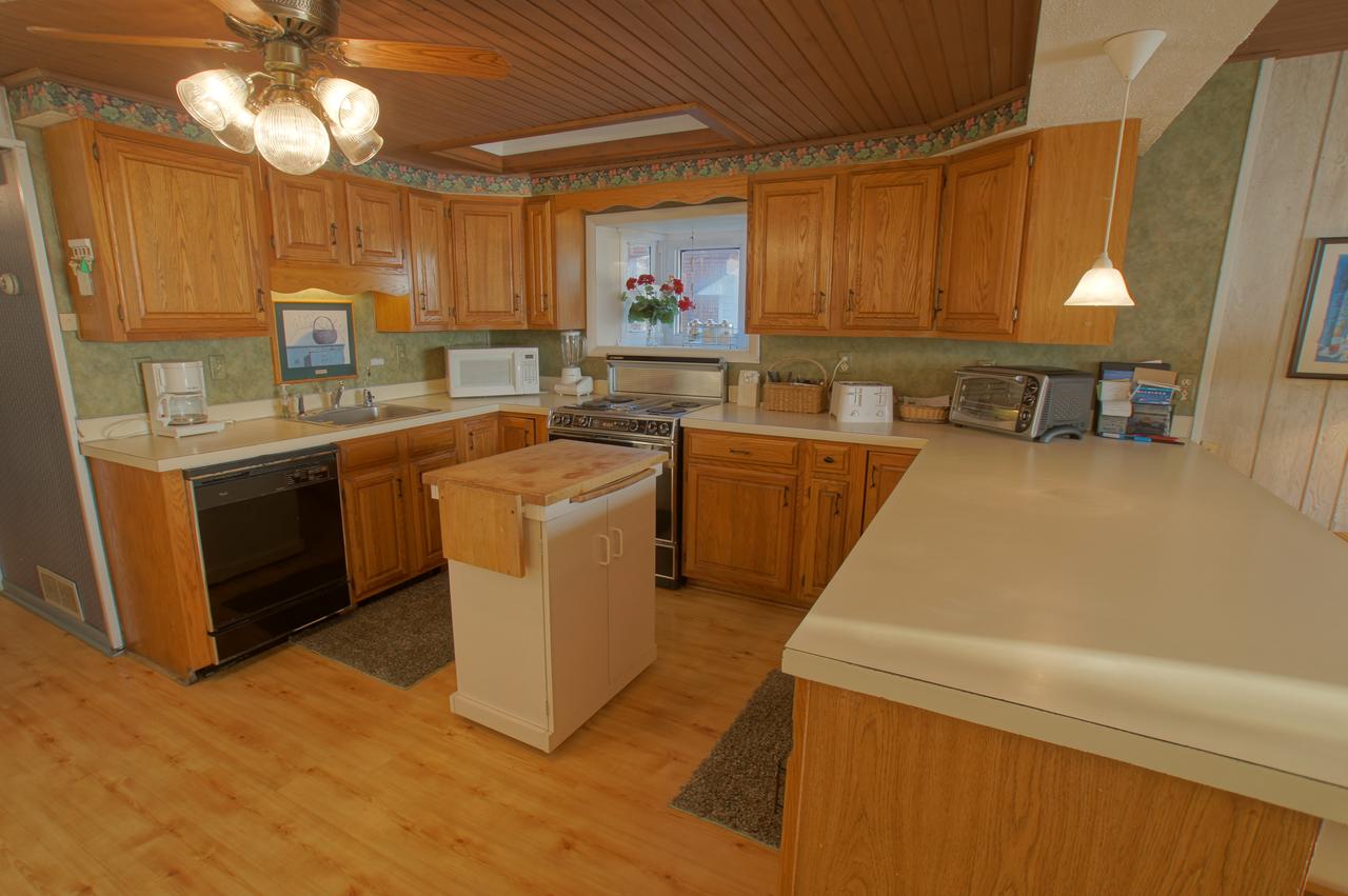 Sunset Breeze, House At Moran - thumb 2