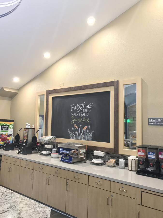 AmericInn By Wyndham Mankato Event Center - thumb 8