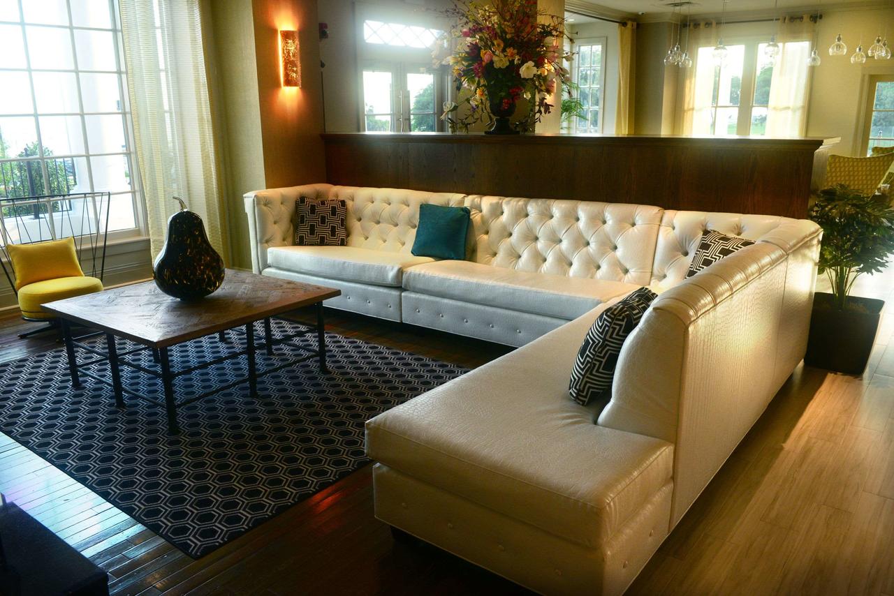 White House Hotel - thumb 19