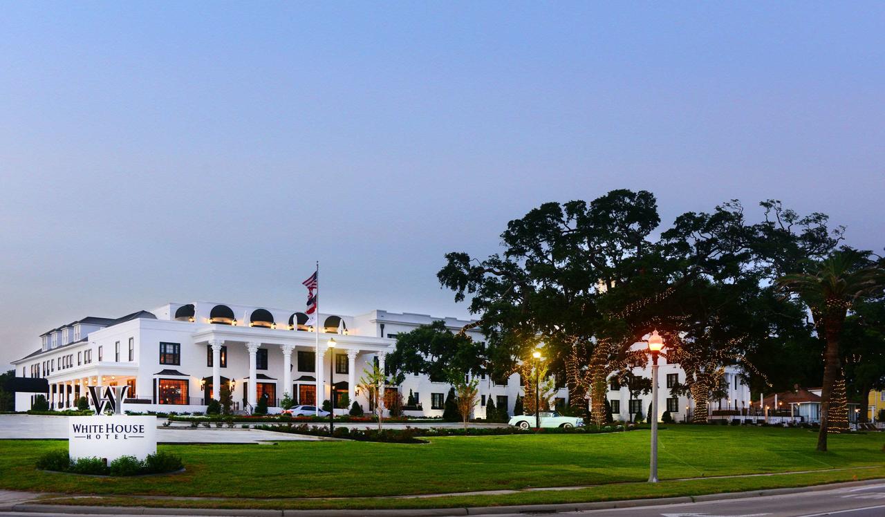 White House Hotel - thumb 21
