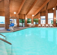 Baymont by Wyndham Tupelo - Accommodation Rooms