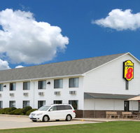 Super 8 by Wyndham Bethany MO - Accommodation Rooms