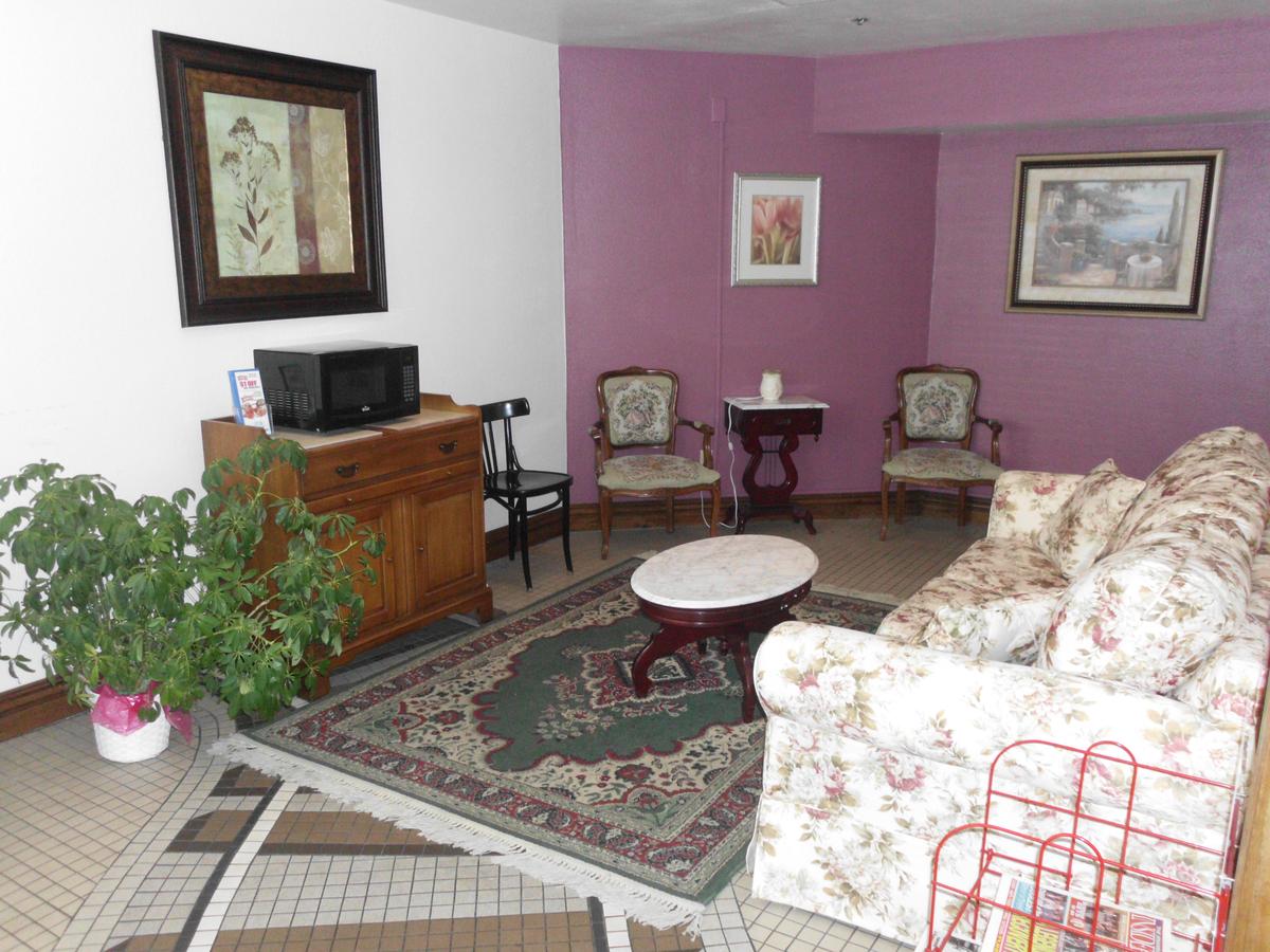Dutton Inn - thumb 7