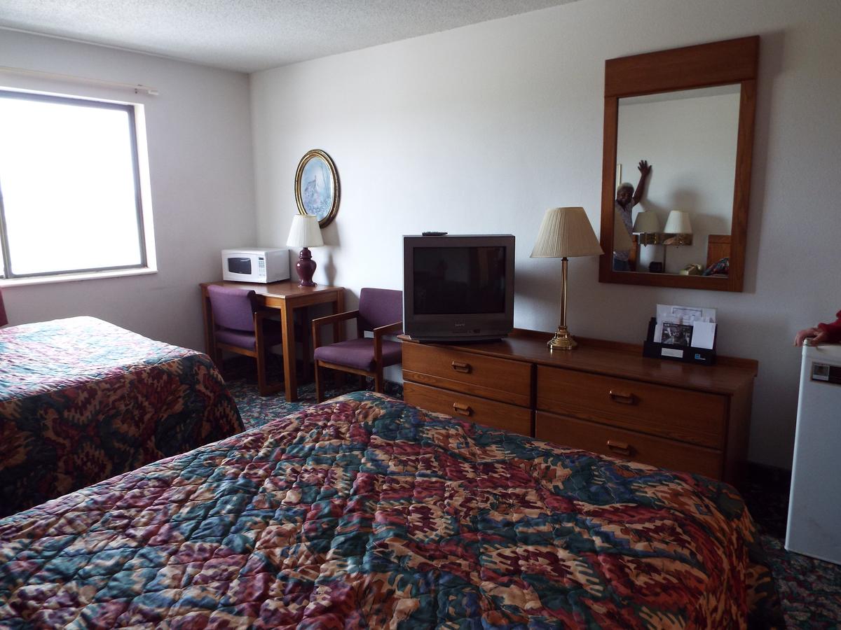 Hunter Lodge - thumb 1