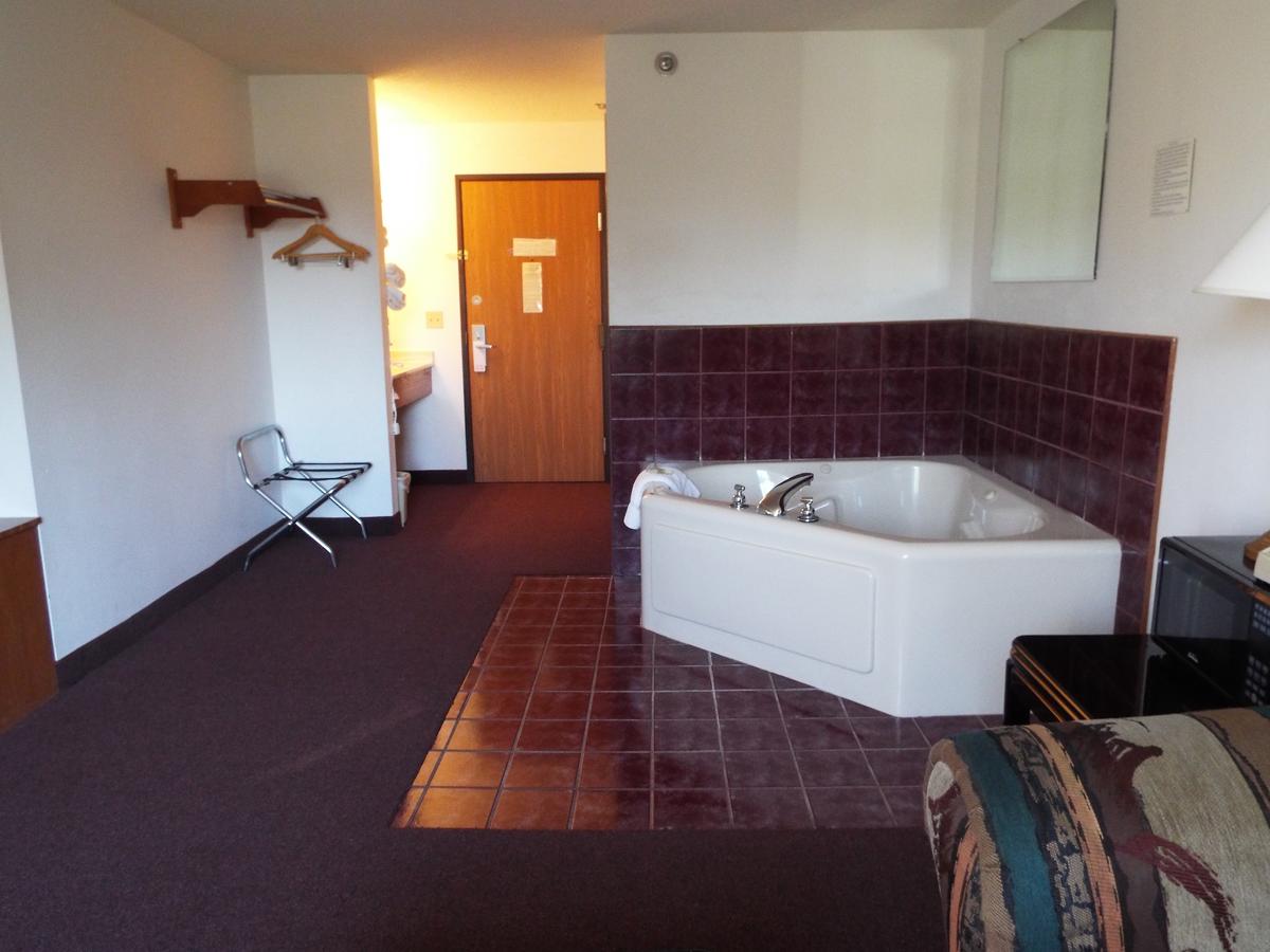 Hunter Lodge - thumb 9