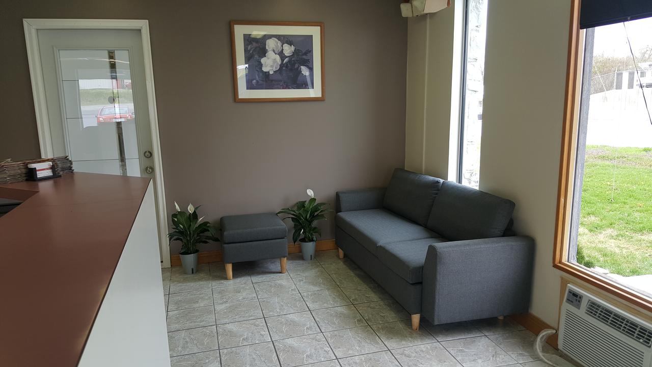 Town House Inn - thumb 2