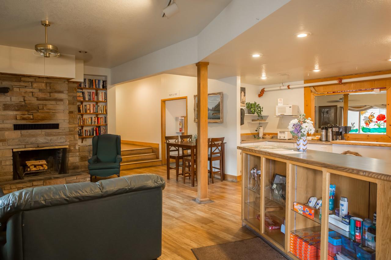 Downtowner Inn - thumb 13