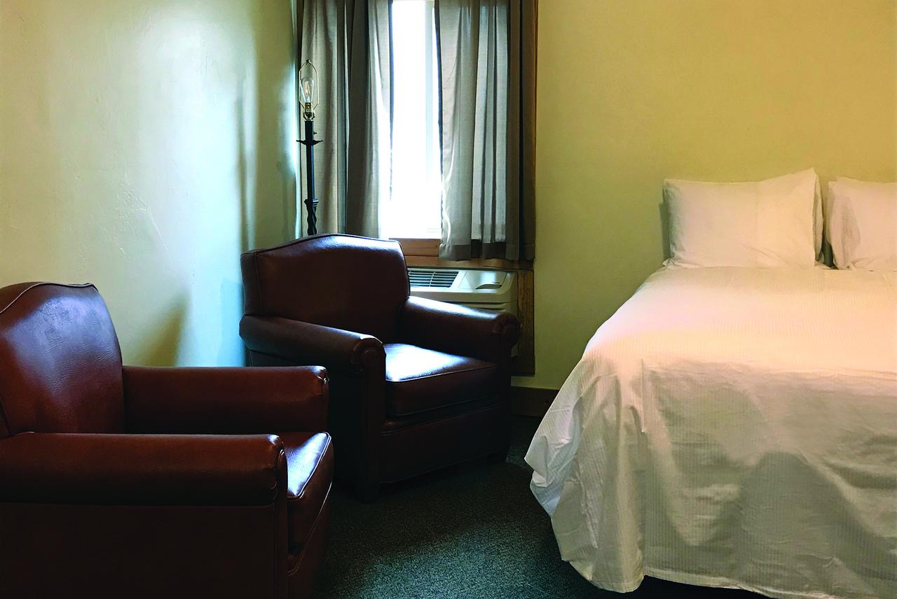 Downtowner Inn - thumb 2