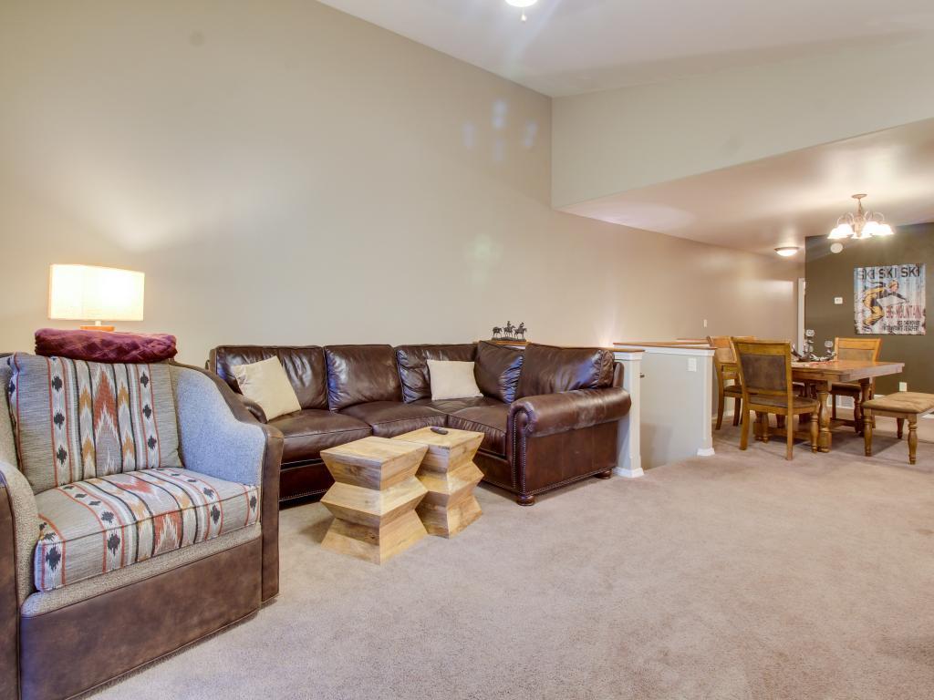 Fox Hollow Home - thumb 15