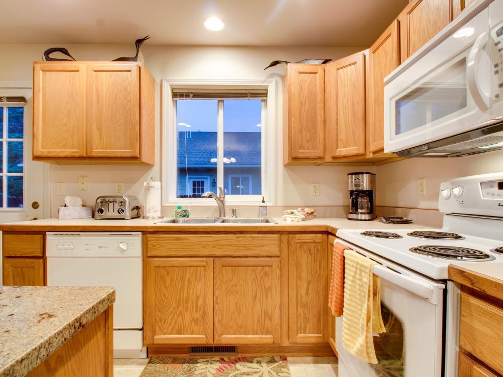 Fox Hollow Home - thumb 36