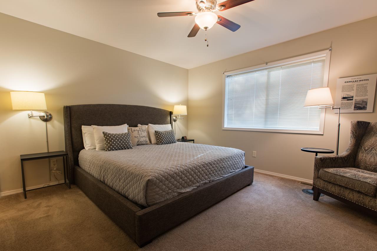 Fox Hollow Home - thumb 37