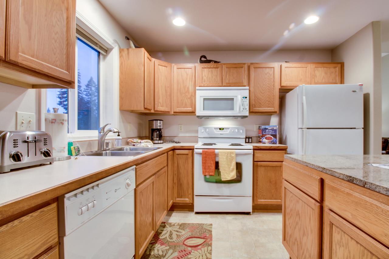 Fox Hollow Home - thumb 22