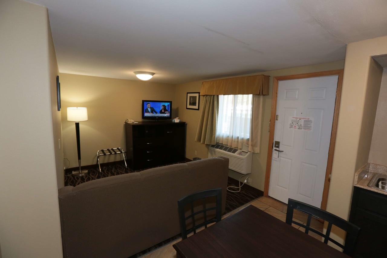 Best Western Weston Inn - thumb 20