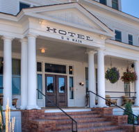 The Sacajawea Hotel - Accommodation Rooms