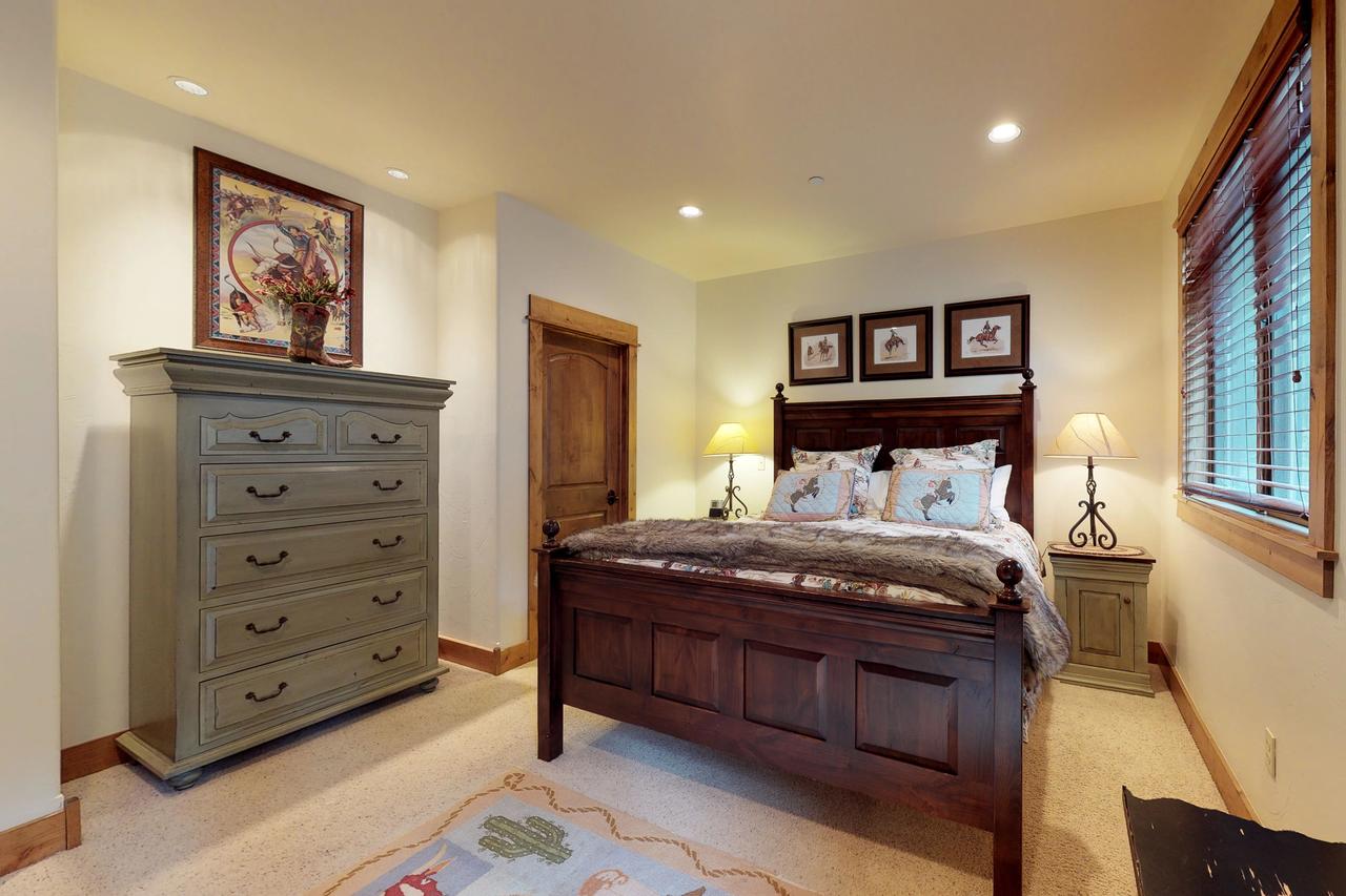 Alpenglow 19C - thumb 16