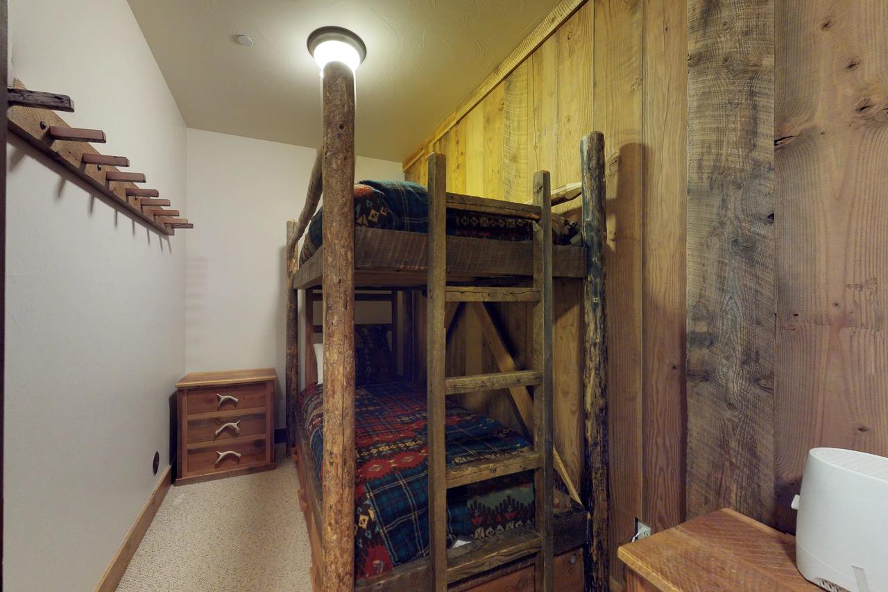 Alpenglow 19C - thumb 14