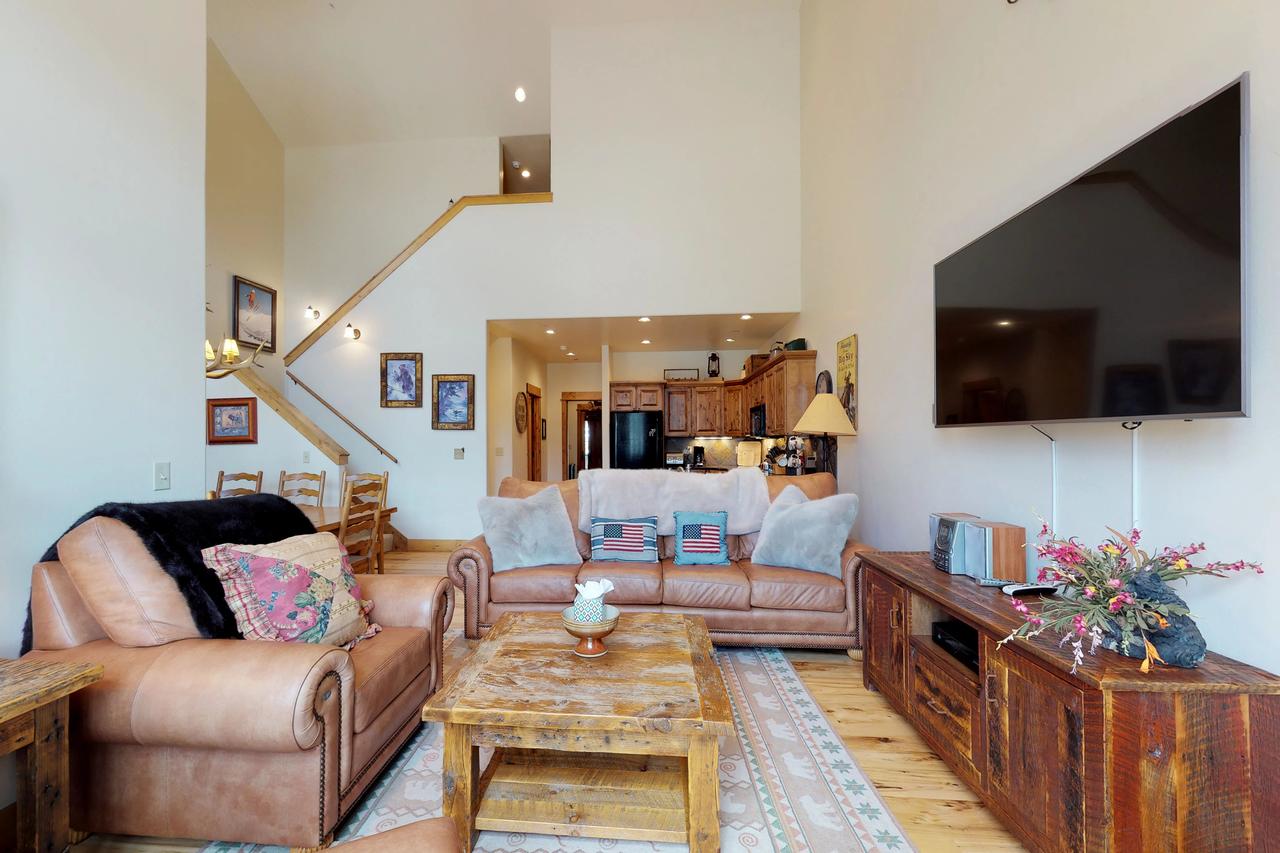 Alpenglow 19C - thumb 4