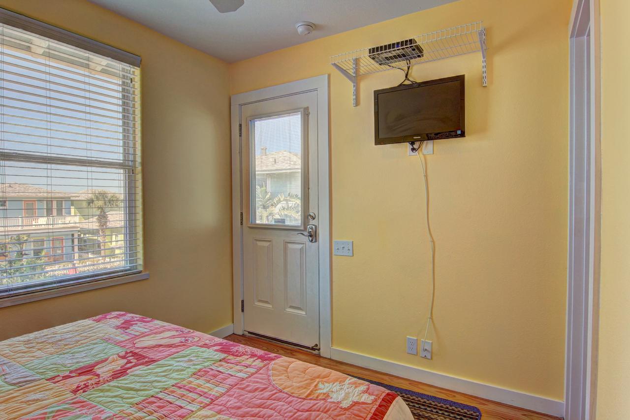 VW67 - Whale Of A Time - thumb 43