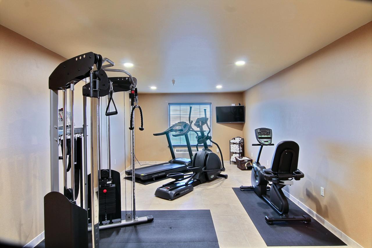 Cobblestone Hotel & Suites - McCook - thumb 37