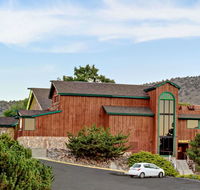 Topaz Lodge - Accommodation Rooms