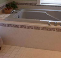 The Trumbull House Bed and Breakfast - Accommodation Rooms