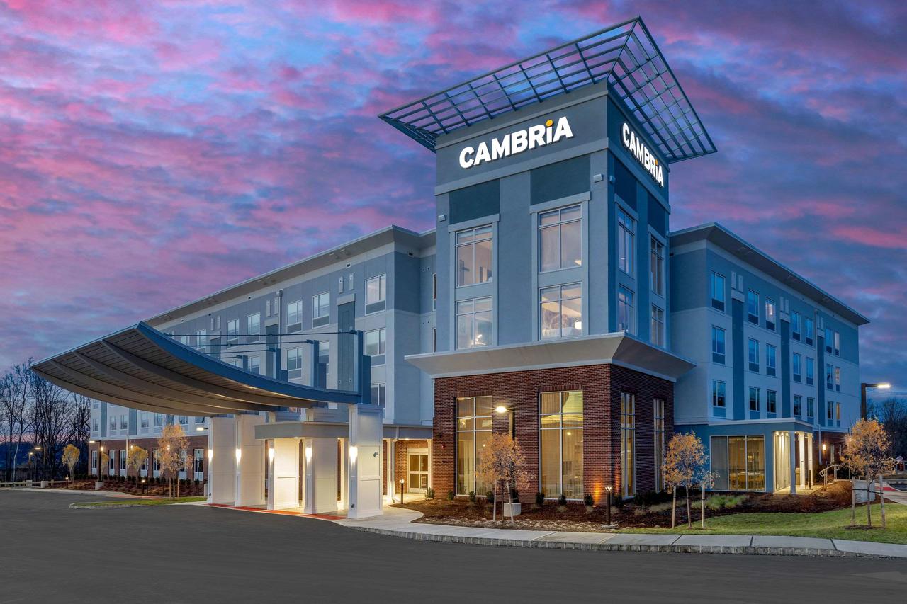 Cambria Hotel West Orange - thumb 4