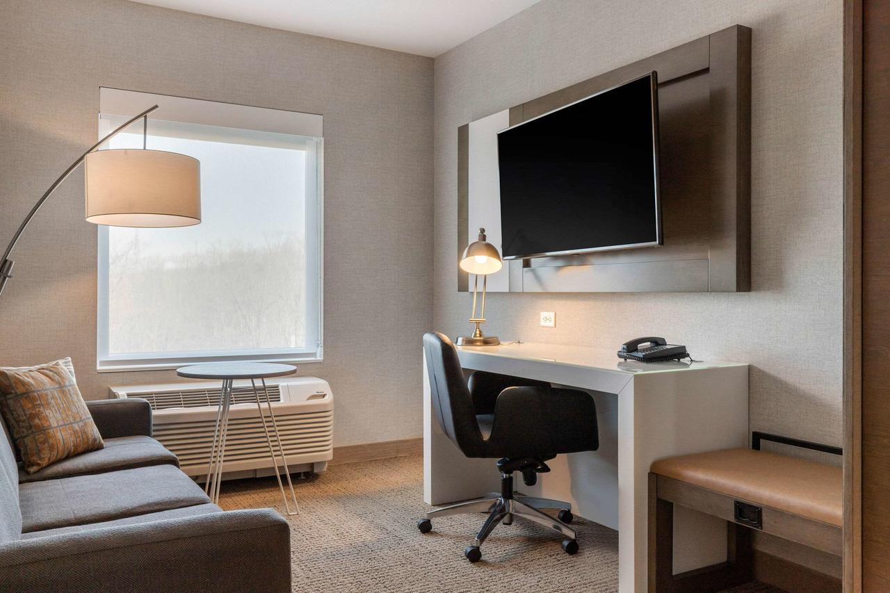 Cambria Hotel West Orange - thumb 17