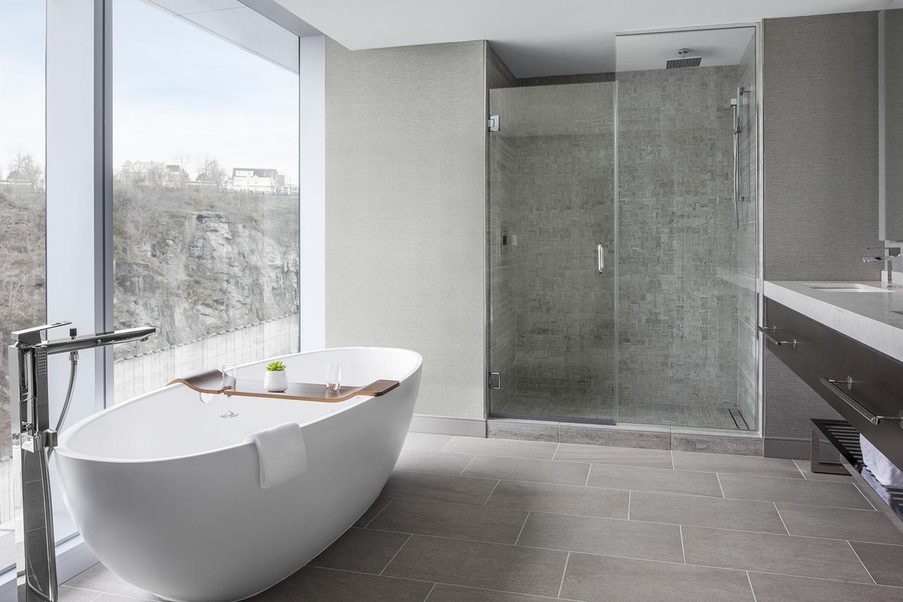 Envue, Autograph Collection - thumb 18