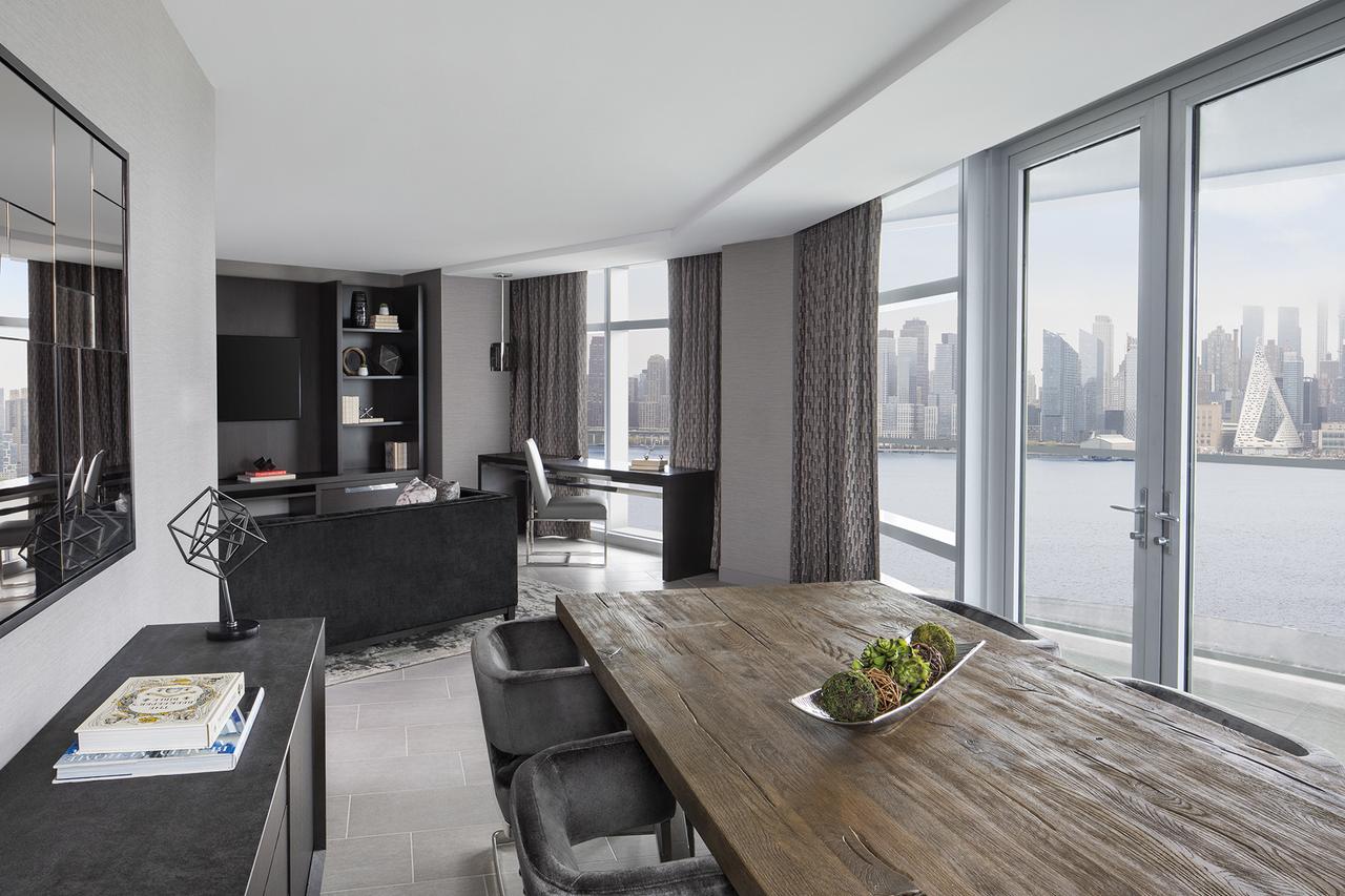 Envue, Autograph Collection - thumb 15