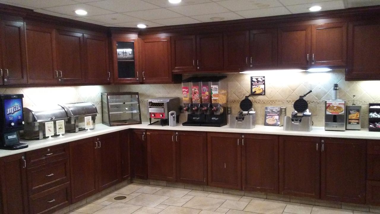 Ramada By Wyndham Wayne Fairfield Area - thumb 6