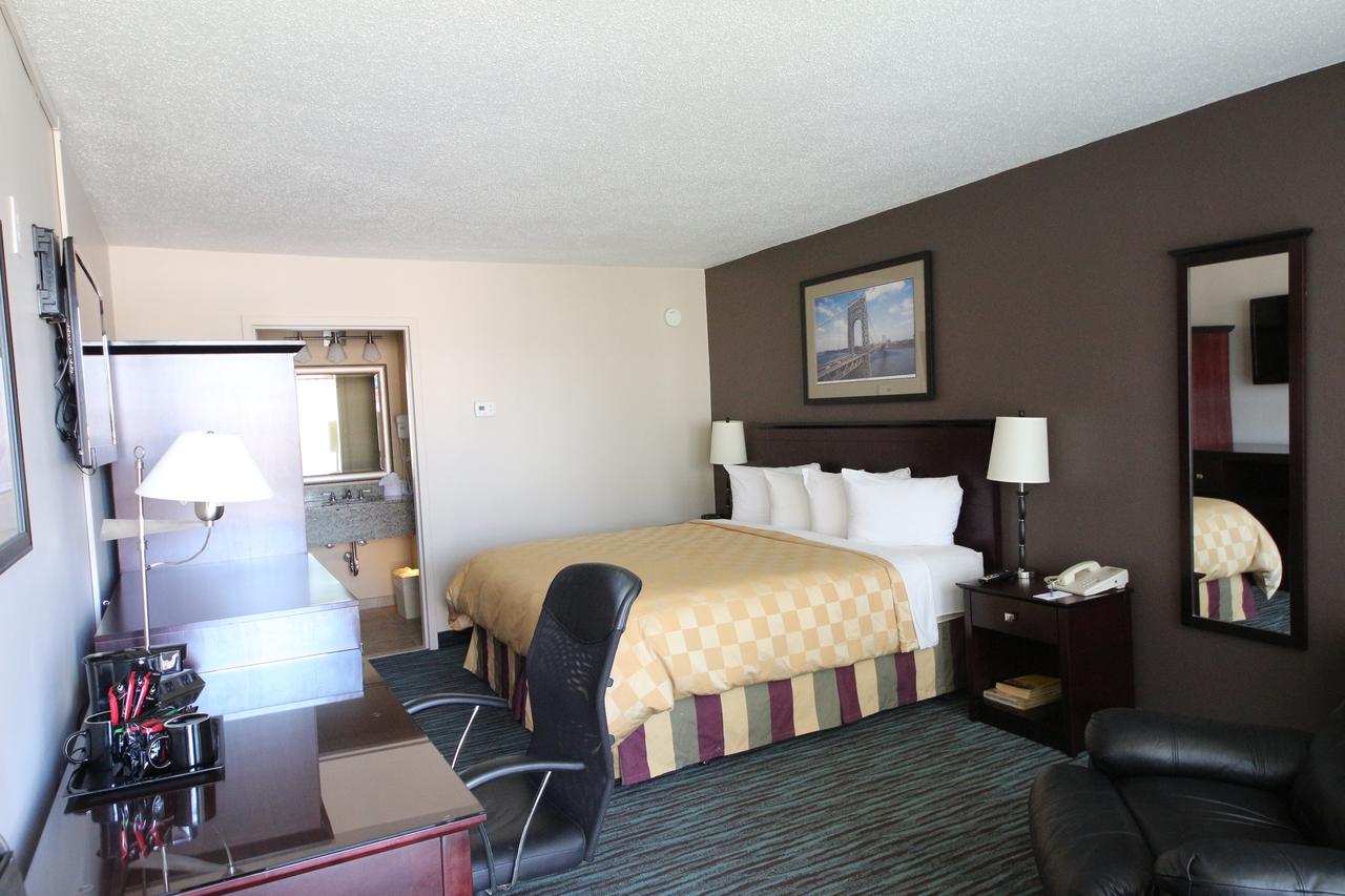 Ramada By Wyndham Wayne Fairfield Area - thumb 18