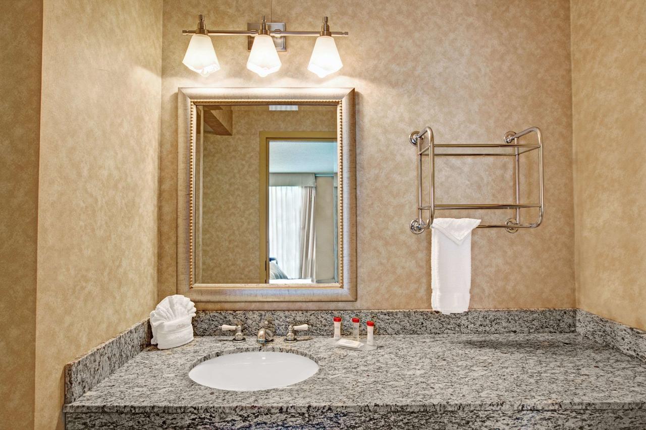 Ramada By Wyndham Wayne Fairfield Area - thumb 11