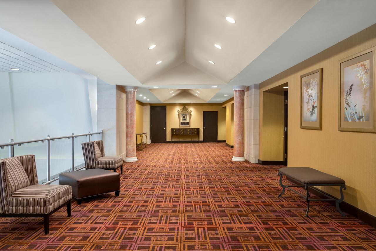 Crowne Plaza Englewood - thumb 27